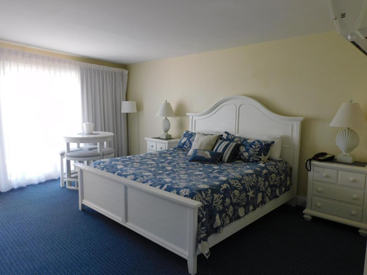 Surf & Sand Beach Motel Саут-Ярмут Екстер'єр фото